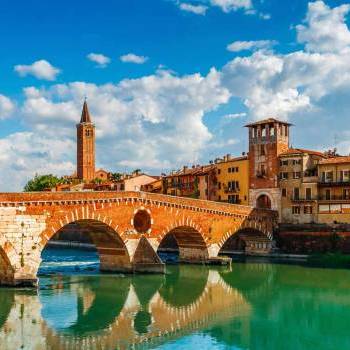 Verona - Viaggio Musicale Italia In Scena
