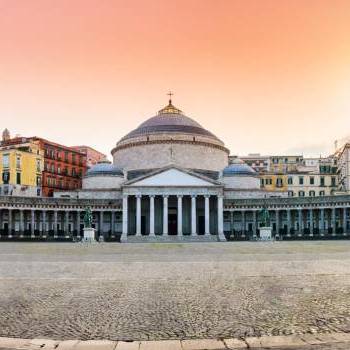 Piazza del Plebiscito, Napoli